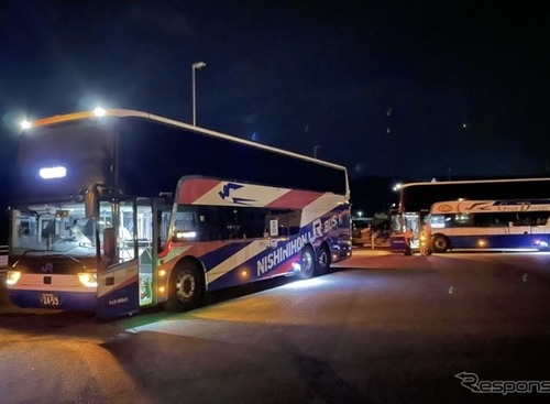 夜行高速バス「ドリーム号」、深夜の乗務引継ぎを見学する 画像