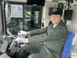 19歳の路線バス運転手が京都市に誕生---免許の取得条件が緩和
