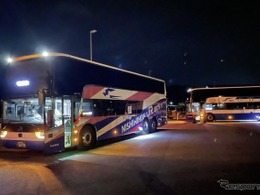 夜行高速バス「ドリーム号」、深夜の乗務引継ぎを見学する 画像