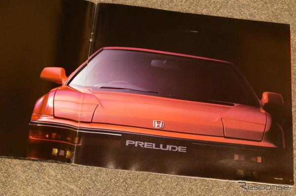 ボンネットは驚きの低さ！先代から30mm低くなった3代目ホンダ