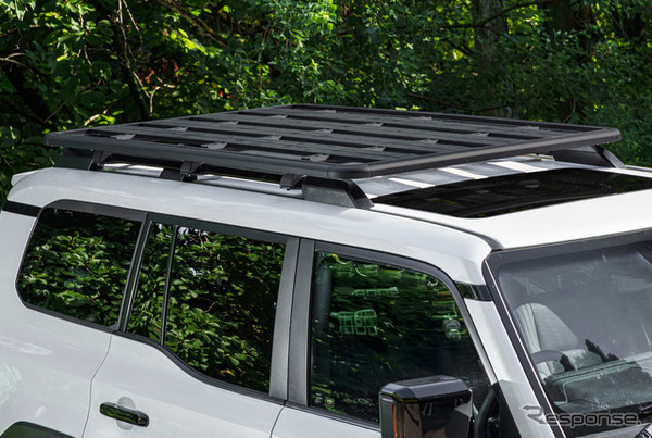 立体駐車場もOK！『ランクル250』専用ルーフキャリア、クラフト