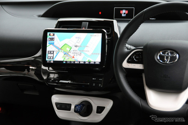進化した「大画面」ストラーダ CN-F1XDの魅力とは | CAR CARE PLUS