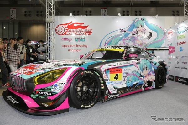片山右京も大絶賛 初音ミクが描かれたレーシングマシンに釘付け 東京オートサロン19 10枚目の写真 画像 Car Care Plus