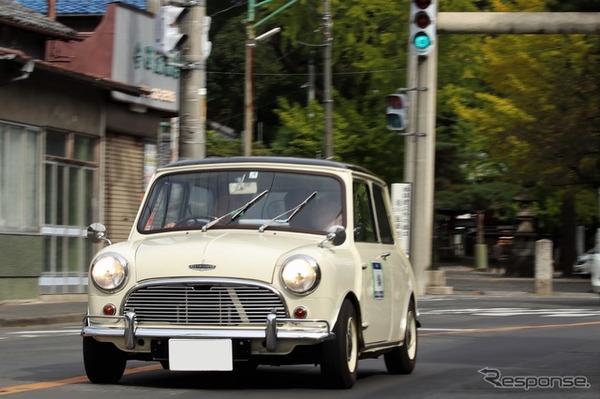 書籍】クラシックミニの歴史をカタログでたどる---日本専用車も