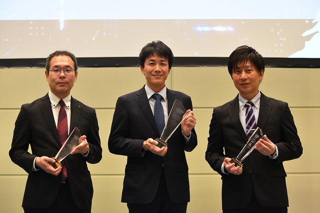 自動車業界のプロが選ぶ『いいクルマアワード2026』、グランプリにアルファード…リスペクトにGT-R、イノーベーションはbZ4Xが受賞 画像