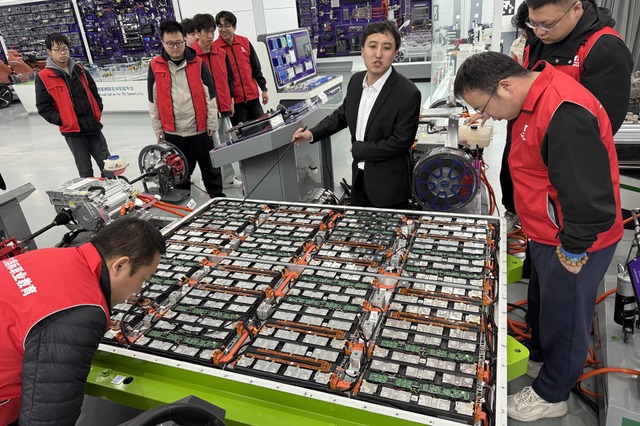 北京の自動車整備学校・整備工場に見る中国のEV整備最前線…「部品の交換屋」から「技術サービス事業者」への劇的な転換 画像
