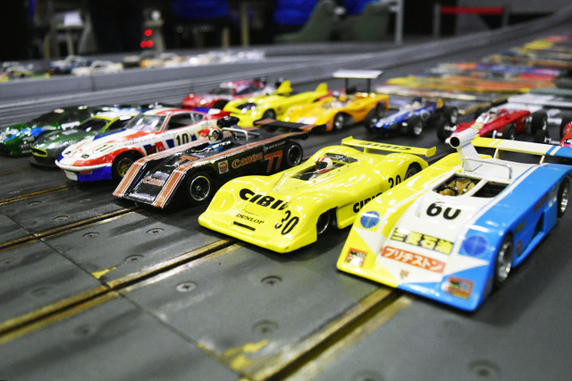伝説のドライバー達を魅了する奥深い大人の自動車ホビー「スロットカー」とは? 画像