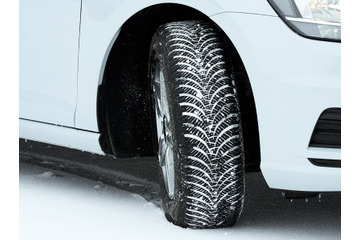 非降雪エリアの一般ユーザーや法人タクシー向けに訴求、DUNLOPのオールシーズンタイヤ「ALL SEASON MAXX」 画像