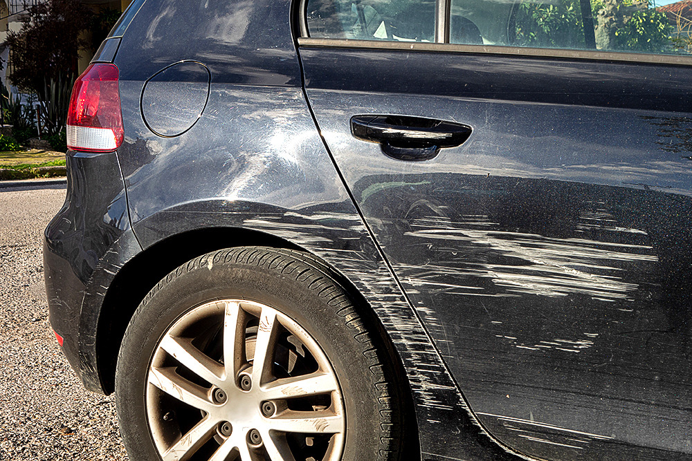 プロが答える 鈑金修理の価格差って何が違うの 回答 浦車体整備工場 Car Care Plus