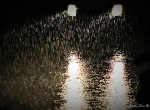 冠水した道路ではどうしたらいいのか…車の自然災害に関するアンケート 画像