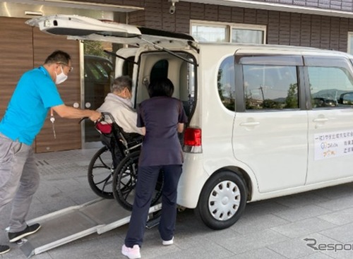 ダイハツ、滋賀県野洲市で「ゴイッショ」運行開始…8つの介護施設で共同送迎サービス 画像