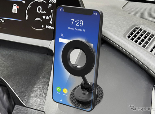 「これ、めっちゃ便利！」置き方迷子のドライバー必見、マグネット式スマホホルダー登場［特選カーアクセサリー名鑑］ 画像