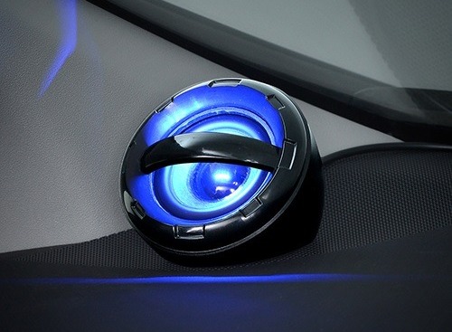 高音質のステレオ再生が楽しめる！　Bluetooth採用の車内用デュアルスピーカーが登場 画像