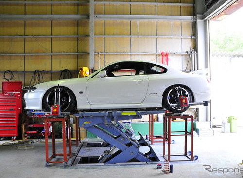 足まわりの基本！ ゴムブッシュのねじれを消す「1G締め直し」～カスタムHOW TO～ 画像