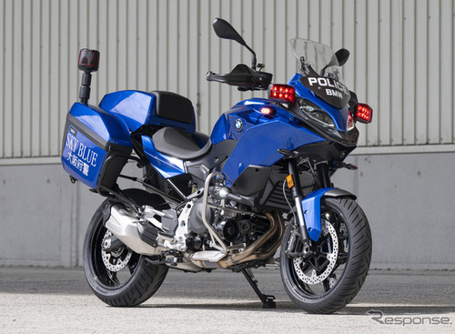 大阪府警にBMWが「青バイ」納入、スカイブルー隊として“ひったくり”や車上ねらい対策へ 画像