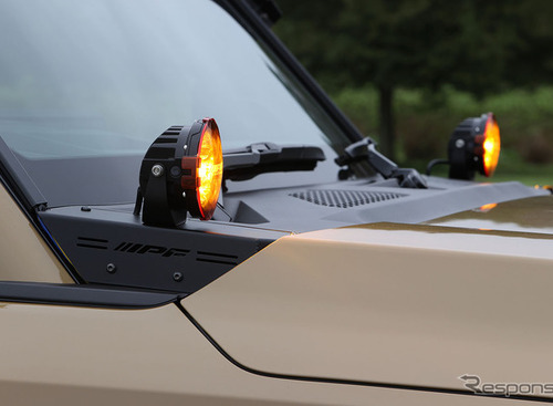 車体無加工でオフロードランプを装着、IPF『ランクル250』専用「ボンネットランプステー」が発売 画像