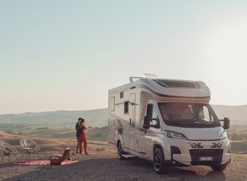 トイファクトリー、欧州輸入キャンピングカーに豪華オプション付き特別パッケージ販売…5月3日まで 画像