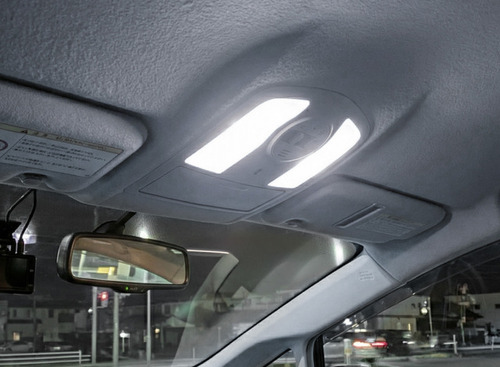 タッチ操作で調光・色味変更可能…『プリウス』30系専用LEDルームランプが登場 画像
