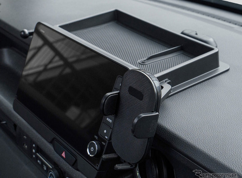 ホンダ『N-BOX』の運転席を収納力アップ！ 簡単設置の専用「ダッシュボードトレイ」発売 画像