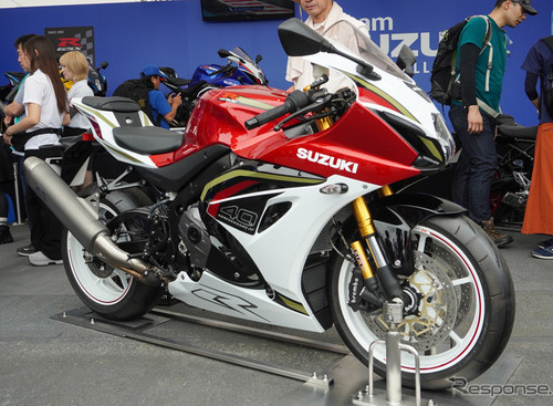 スズキ始まったな…鈴鹿8耐に復活の新型スーパースポーツ「GSX-R1000R」登場　SNSでの反応は？ 画像