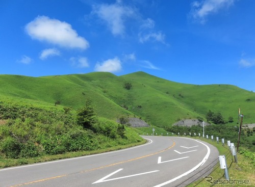 バイク初心者に「安全に楽しく上達」を伝授、基本操作からツーリングまで【書籍】 画像