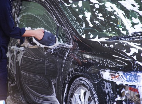炎天下の「洗車」はNG？　水ジミ・シャンプー跡を防ぐ夏の洗車方法を知る 画像
