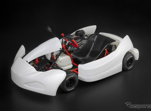この値段でこの装備は凄い！ トヨタが発売した『GRカート』38万5000円に反響…「ノア/ヴォクに積めるのは上手い」の声も 画像