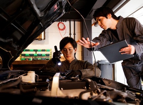 自動車業界に特化した求人サイト「カーワークアシスト」とは？ 画像