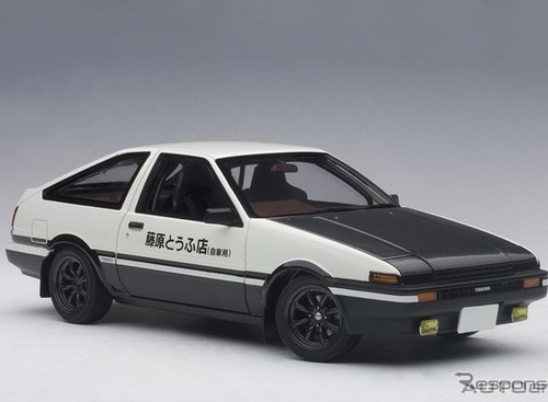 リアルさを追求! 「頭文字D」86トレノ最終バージョンの1/18スケールモデルのこだわりがすごい! 画像