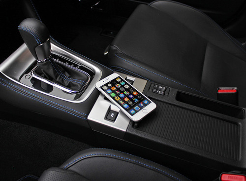 【カーオーディオ・マニア】愛車の中でどうやって音楽を聴く？ 「スマホ」を持ち込んで大量の音源を楽しむ 画像