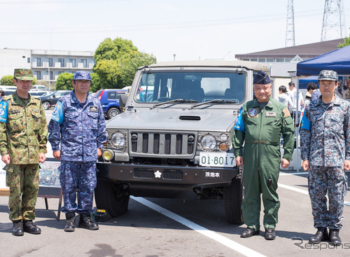 自衛隊の車両を間近で見たことはありますか？　子どもたちが「七十三式小型トラック」に夢中！…筑フェス2018 画像