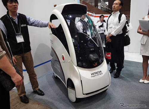 【CEATEC 16】日立、自律走行モビリティを参考出展…ラストワンマイル送迎などへ 画像