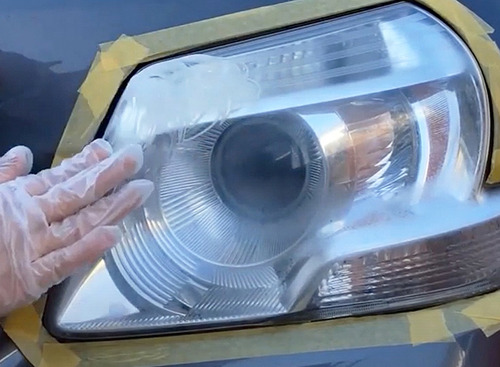 磨きや塗装ブース不要で導入しやすい、ヘッドライトコーティングシステム「HD-1 UV」 画像