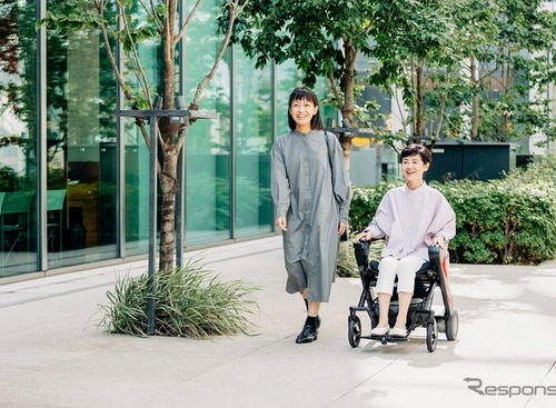 近距離モビリティ WHILL、アウトレットモールに正式導入へ　国内初 画像