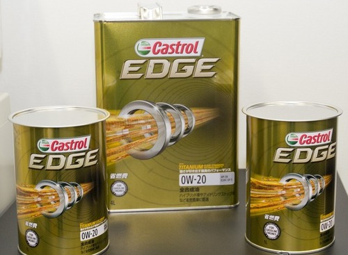 乗用車用エンジンオイル、販売量・販売価格ともに増加　1-9月 画像