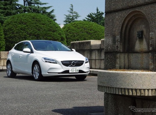 ボルボ V40 改良新型…まるでフルモデルチェンジ？　最新内外装を見る［写真蔵］ 画像