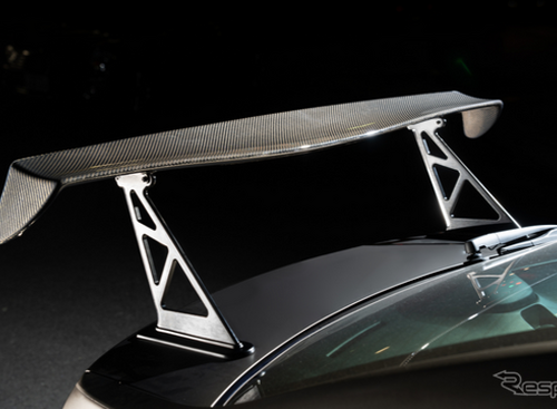 WRX S4/STI用「レーシングリアウィング」にハイマウント仕様を追加…ダムド 画像