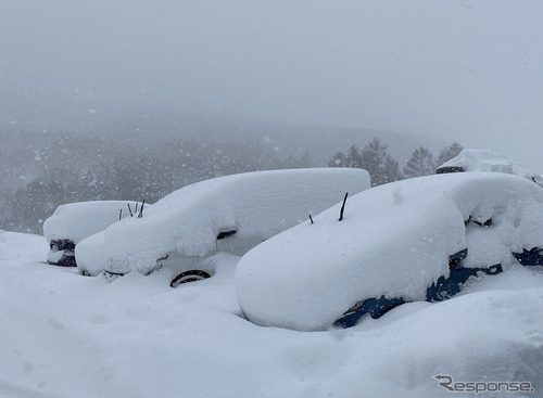 軽油は寒冷地で凍る！？　雪国での駐車時にはワイパーは立てるべき? 　冬ドライブ講座 画像
