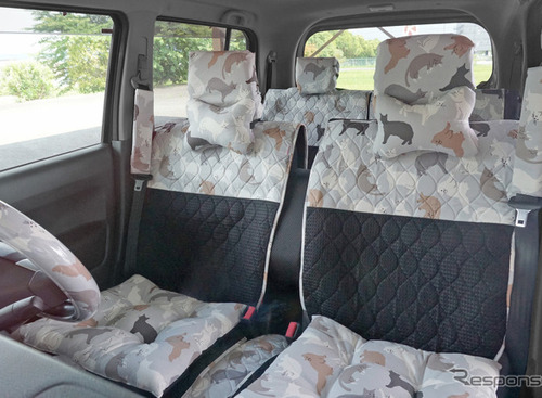 「ねこ柄」のカーインテリアグッズ…ウェブショップ「ココトリコ」から 画像