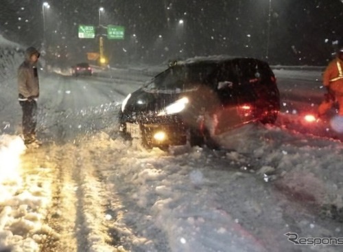 大雪時の装着を義務化…国交省の「チェーン規制」 画像