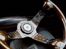 日本のカスタム文化と伝統工芸を融合、新ブランド「ORIGAMI JDM」が第一弾ステアリングホイール発売