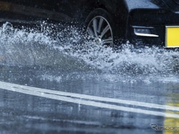 「見えない！ 止まれない!! 流される!!!」に備える…豪雨時の自動車運転