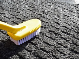 洗車のついでが正解だった！ フロアマットを洗うだけで車内の快適性が上がる～Weeklyメンテナンス～