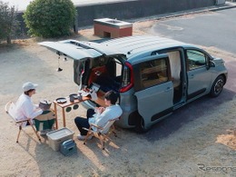 『シエンタ』専用車中泊キット、トヨタカローラ博多13店舗で取り扱い開始へ…九州初