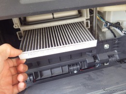 車のエアコンフィルター交換は必要？ 交換時期や方法、選び方をわかりやすく解説～Weeklyメンテナンス～