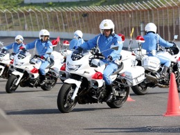 モビリティリゾートもてぎに重機・パトカー・レース車両が集結　ゴールデンウィーク企画