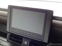 スズキ「クロスビー」で、同乗者のテレビ視聴とナビ操作を可能に…ブリッツ「テレビナビジャンパー」