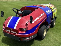 サッカー「モンテディオ山形」の散水車が新デザインに…果樹園向け農業機械がベース
