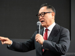 とんでもない親父いて草…トヨタ自動車の豊田会長が “ 息子 ” のお笑いライブ観覧