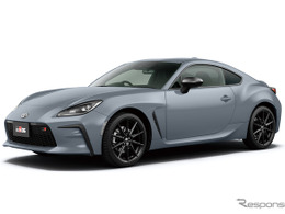 ソリッドグレーがカッコいい…トヨタ「GR86」の改良にファン歓喜、レース参戦車のAT化にもファン注目